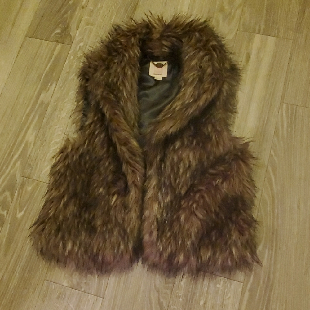 Faux fur vest